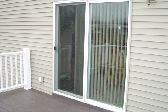 Belmont-screen-door-repair